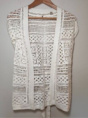 Anthropologie Cream Crochet Vest Women’s Small Open Knit Tie Waist Boho